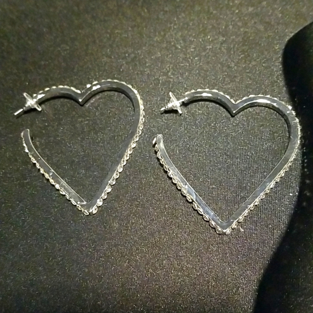 Heart hoop earrings